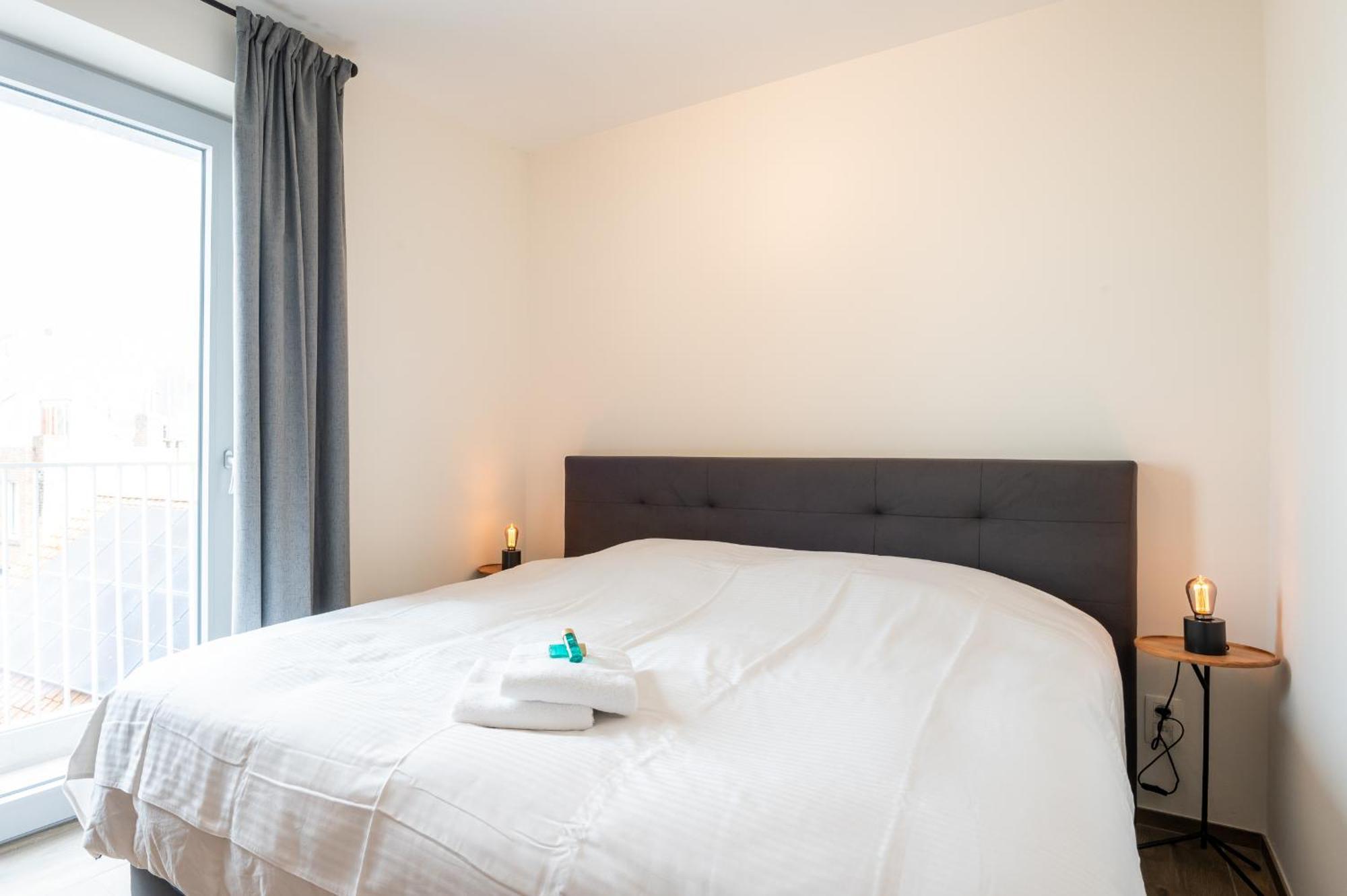 Wonderful New Apartment Close To The Beach Остенде Екстериор снимка